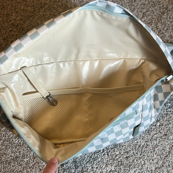 Canvelle Mint Checkered Oversized Fanny - Picture 3 of 4